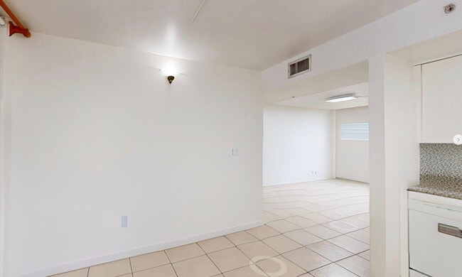 Building Photo - 8700 SW 133rd Avenue Rd