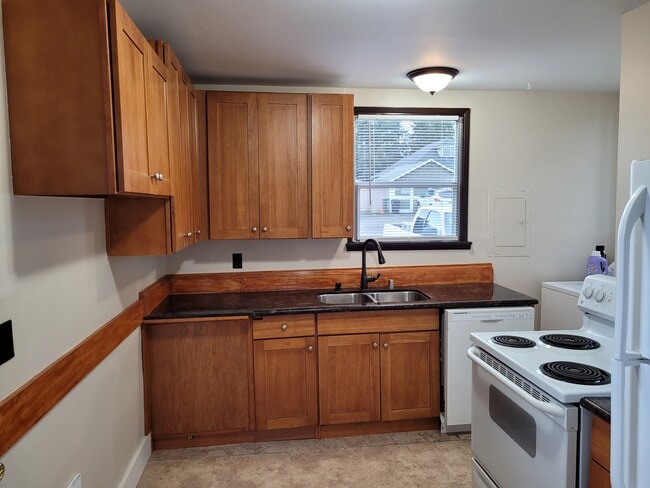 New kitchen - 3430 Rucker Ave