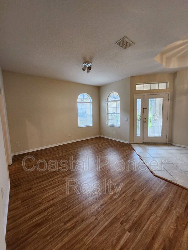 Foto del edificio - 11614 Whiterook Ct