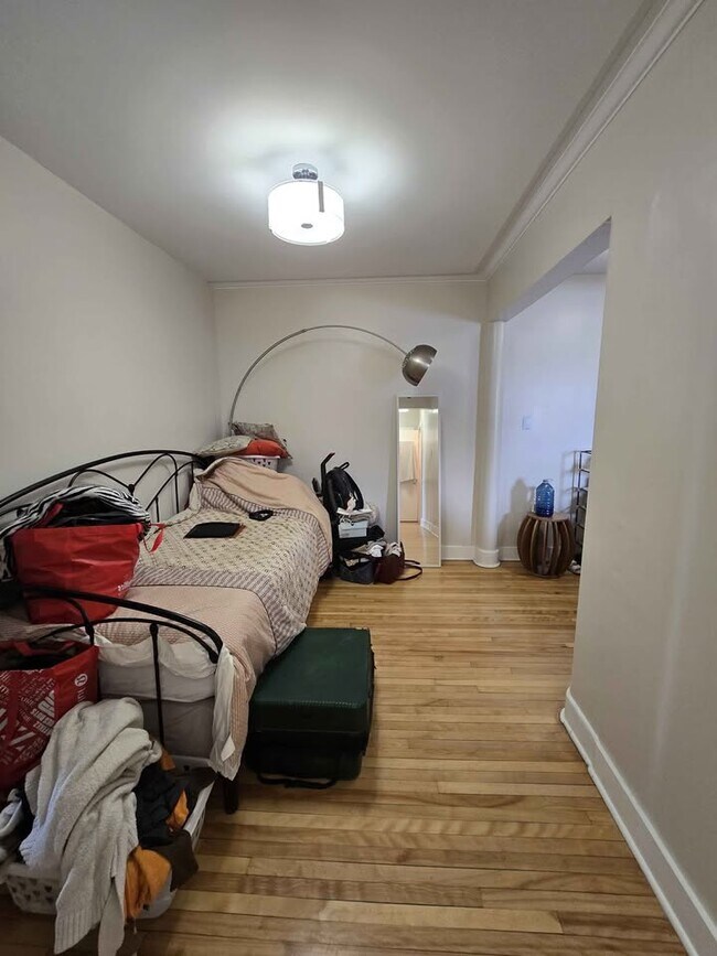 Photo du bâtiment - 5174 Ch De La Côte-Des-Neiges