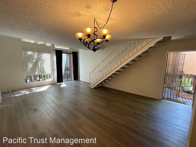 Building Photo - 1 br, 1 bath House - 10653 Lakefront Dr.