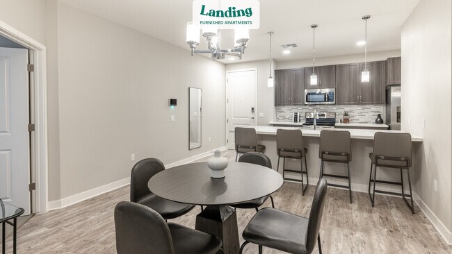 Foto del edificio - 5550 E Deer Valley Dr