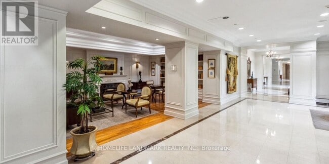 Photo du bâtiment - 662-10662 Sheppard Ave E