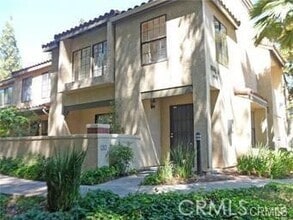 Building Photo - 8167 Vineyard Ave