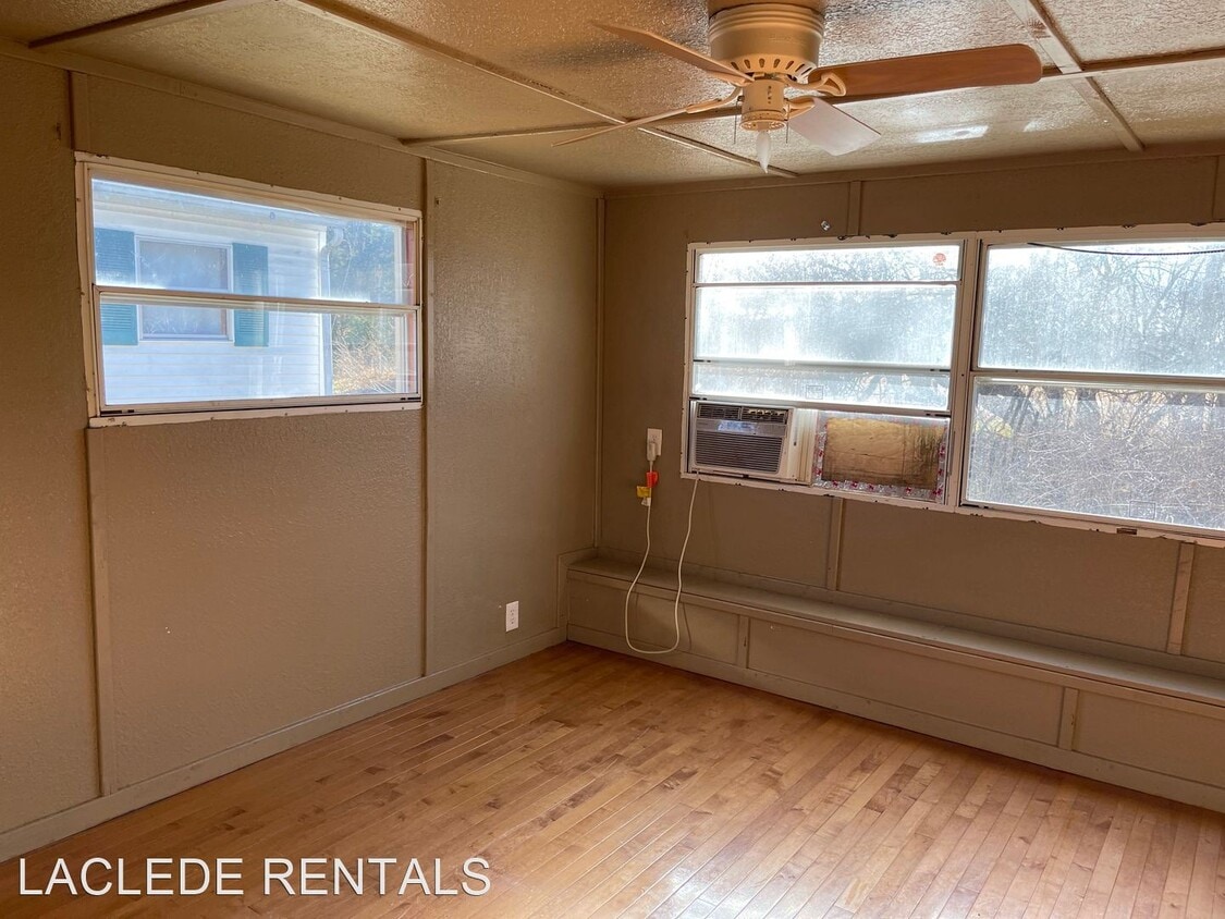 Primary Photo - 2 br, 1 bath House - 325 W PINE