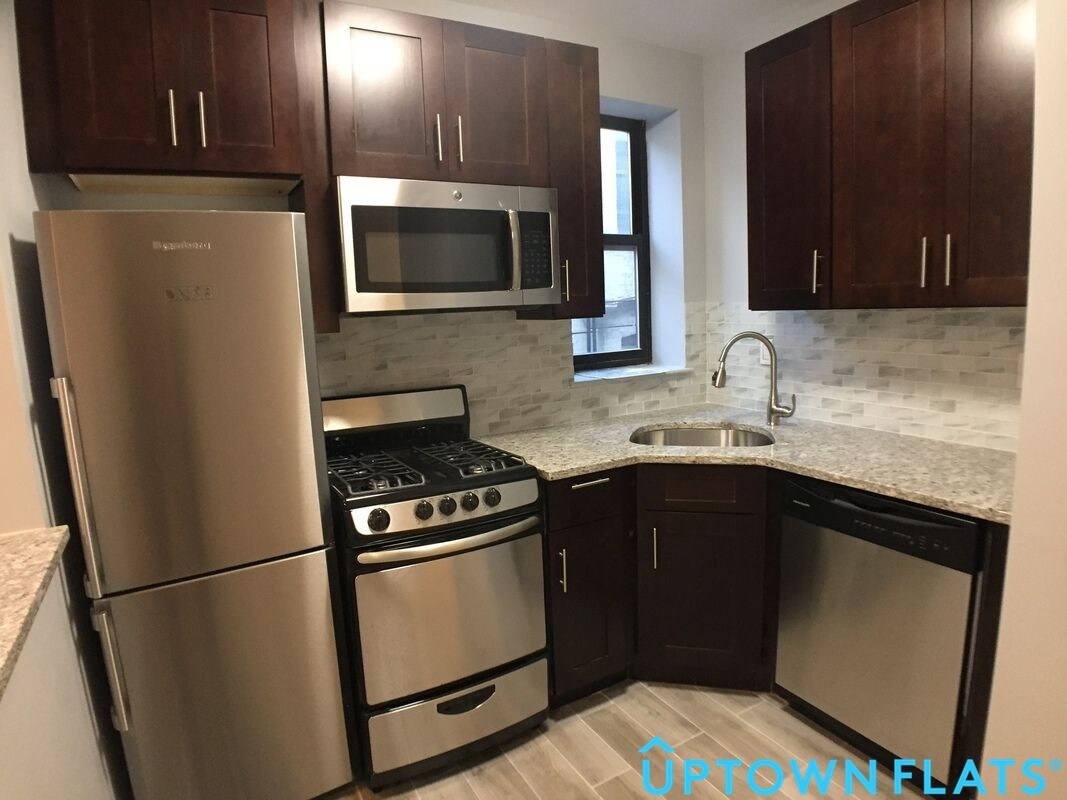 Primary Photo - 290 W 147th St