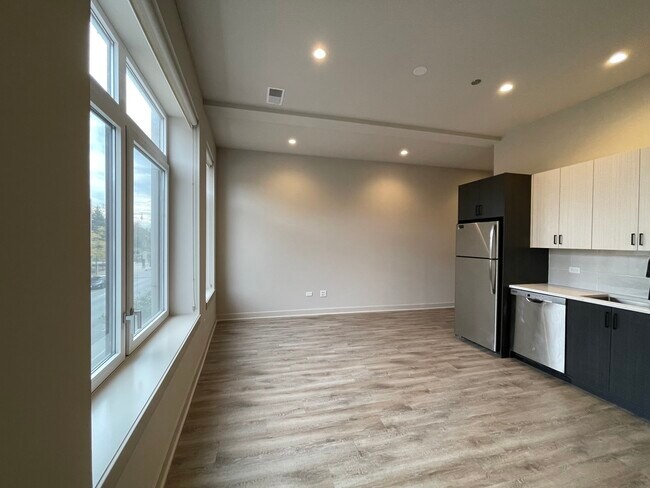 Foto del edificio - 1502 W Ainslie St