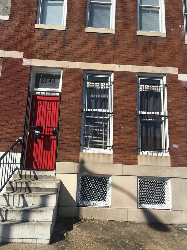 Front of building - 2744 Edmondson Ave