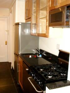 Primary Photo - 629 E 6th St