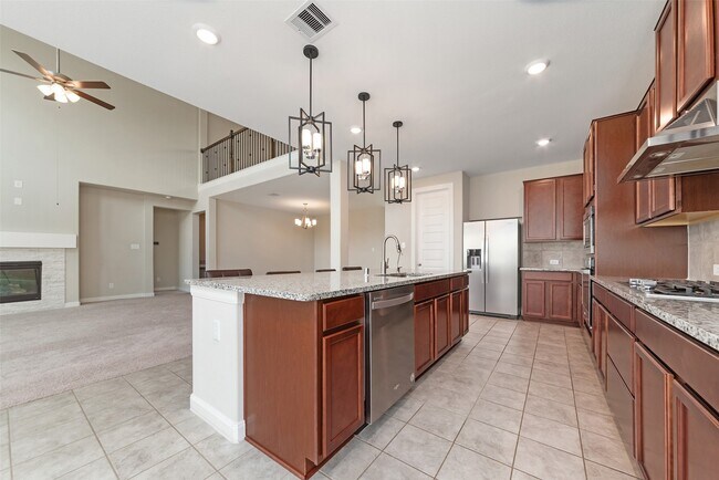 Foto del edificio - 1984 Highland Meadows Dr