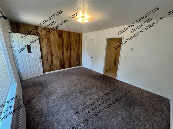 Building Photo - 69 N 200 W
