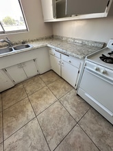 Building Photo - 8422 Amigo Ave