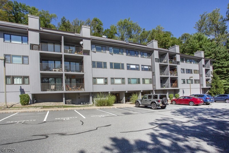 41 Mt Kemble Ave Unit 207, Morristown, NJ 07960 Apartment for Rent in