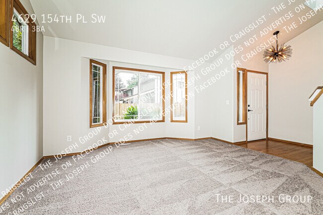 Building Photo - 4629 154th Pl SW
