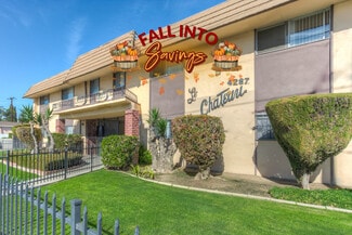 Property Exterior - Le Chateau Apartments