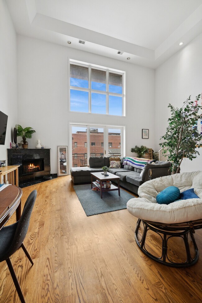 Foto del edificio - 1347 N Sedgwick St