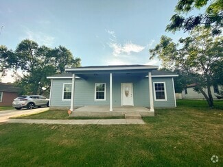 Building Photo - 153 Ivy Ave