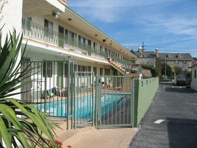 Foto del edificio - 1711 Scott Rd