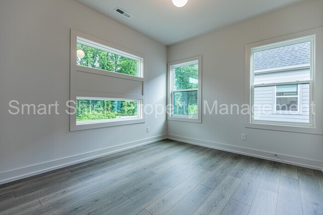 Building Photo - 4111 Merlane Dr
