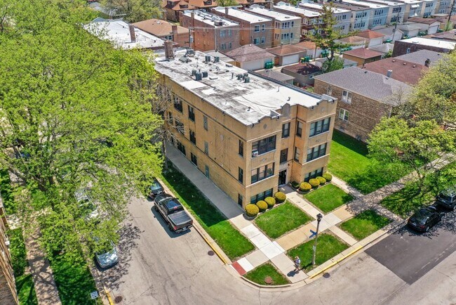 Foto del edificio - 6418 18th St