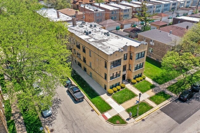 Building Photo - 6418 18th St