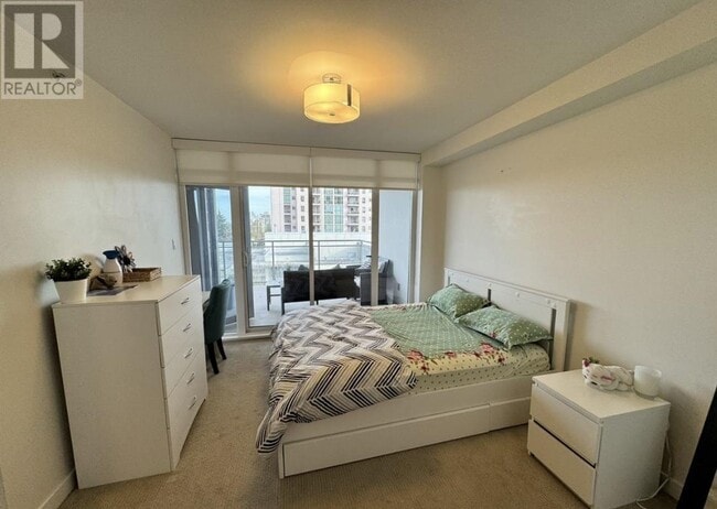 Photo du bâtiment - 608-608 Belmont St