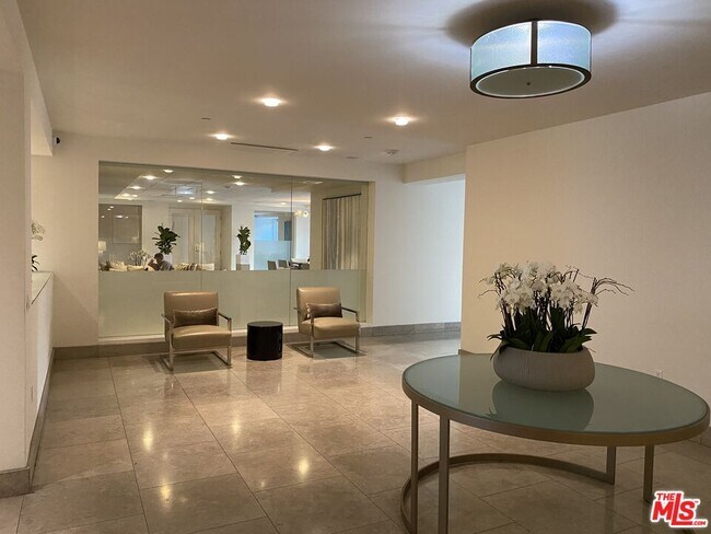 Foto del edificio - 1440 Veteran Ave