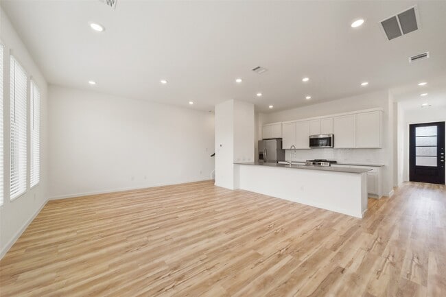 Foto del edificio - 5603 Foggy Vine Ct