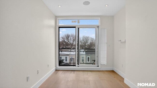 Foto del edificio - 1129 Halsey St