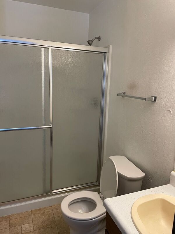 Foto del edificio - 100 N 27th St