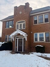 Building Photo - 1609 17th Ave