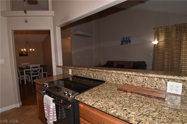 Foto del edificio - 267 Westwind Rd