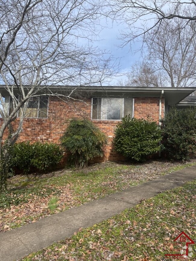Building Photo - 7131 Holland Ln