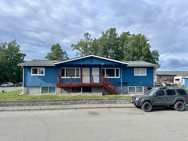 Foto del edificio - 1401 E 10th Ave