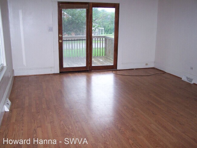 Foto del edificio - 3 br, 1 bath House - 1534 Edgerton Ave. SE