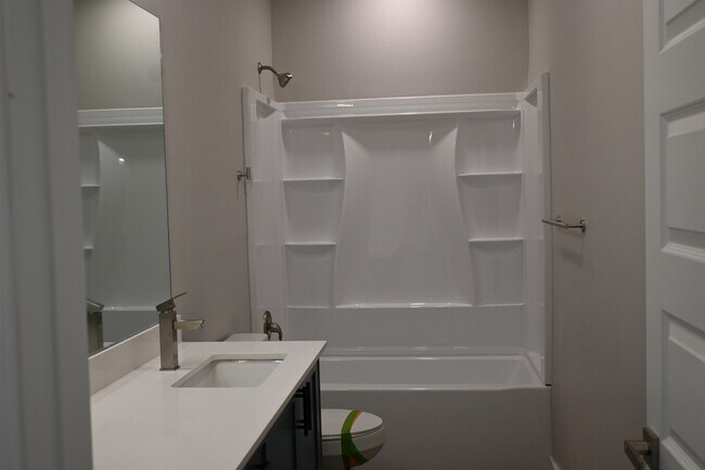 Building Photo - 311 Dorel Dr