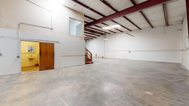 Building Photo - 6200 Stainless Way