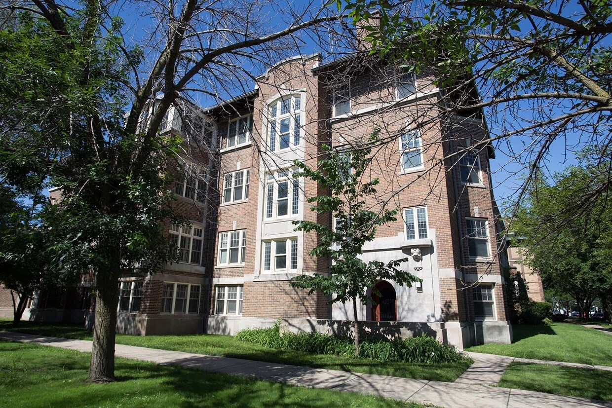 5100 S. Ellis Avenue Apartments Chicago, IL