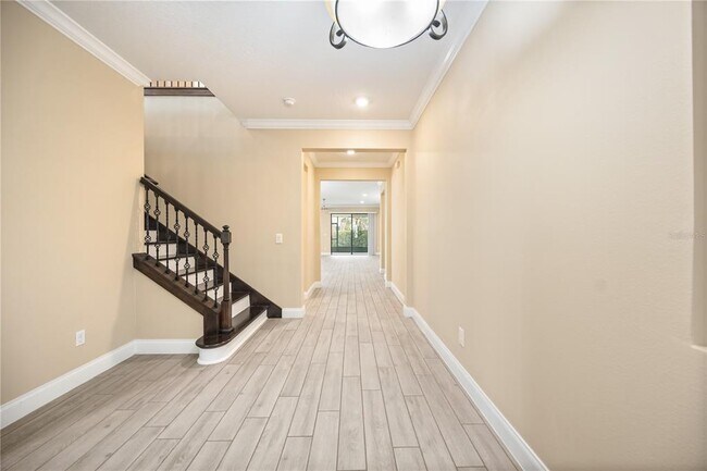 Building Photo - 8348 Vivaro Isle Way