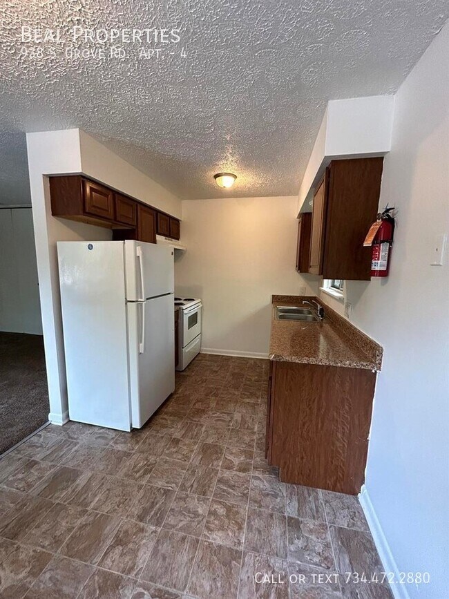 Foto del edificio - 938 S Grove St