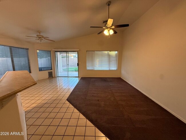 Foto del edificio - 477 W Harvard Ave