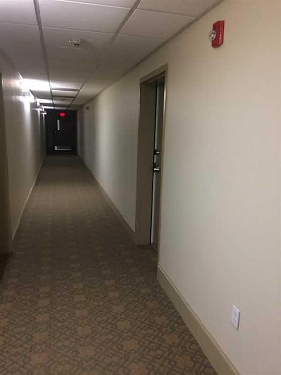Foto del edificio - 752 Quaker Ln