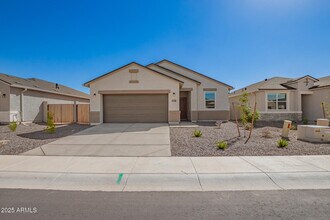 Building Photo - 5617 E Axle Ave