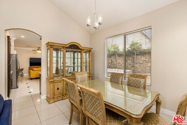 Foto del edificio - 1759 Canyon Vista Dr