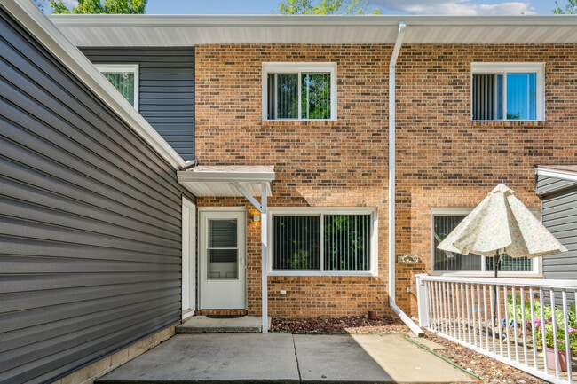 Building Photo - Whispering Meadows Condominiums