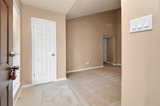Building Photo - 19422 Plantain Dr