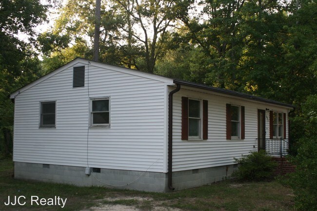 Foto del edificio - 3 br, 1 bath House - 312 Maple Road