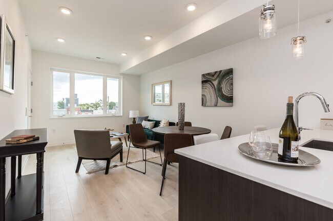 Foto del edificio - 1238 N Taney St