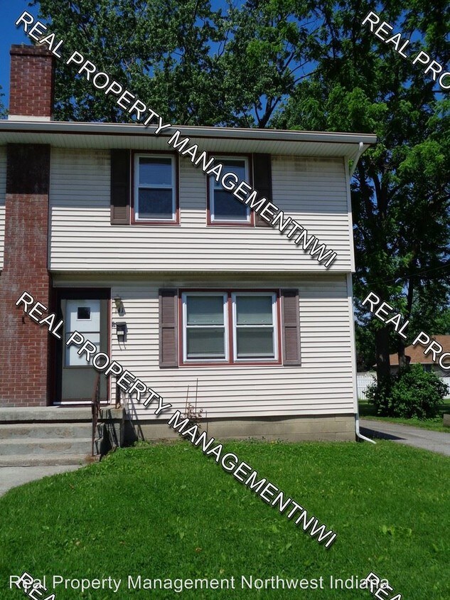 Foto principal - 141 N Jackson St