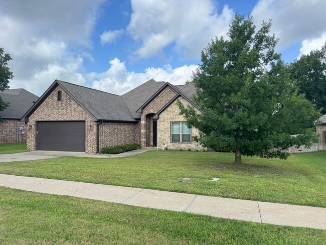 Building Photo - 11248 Fox Trail